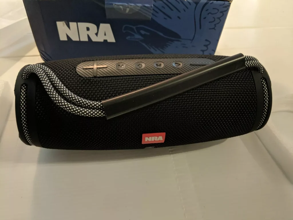 JBL Defender II Speaker image